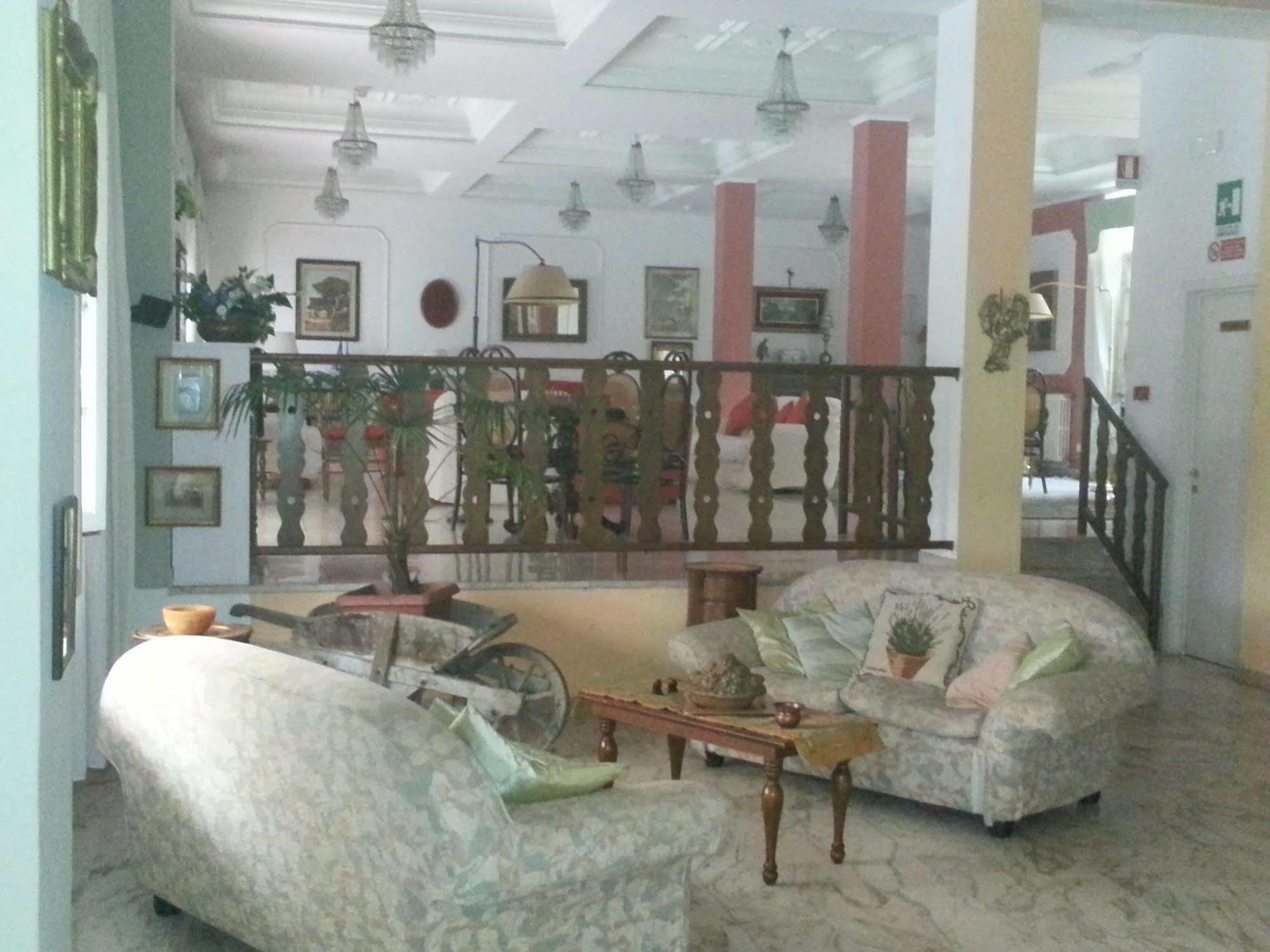 Hotel Valtorta Montecatini Terme Kültér fotó